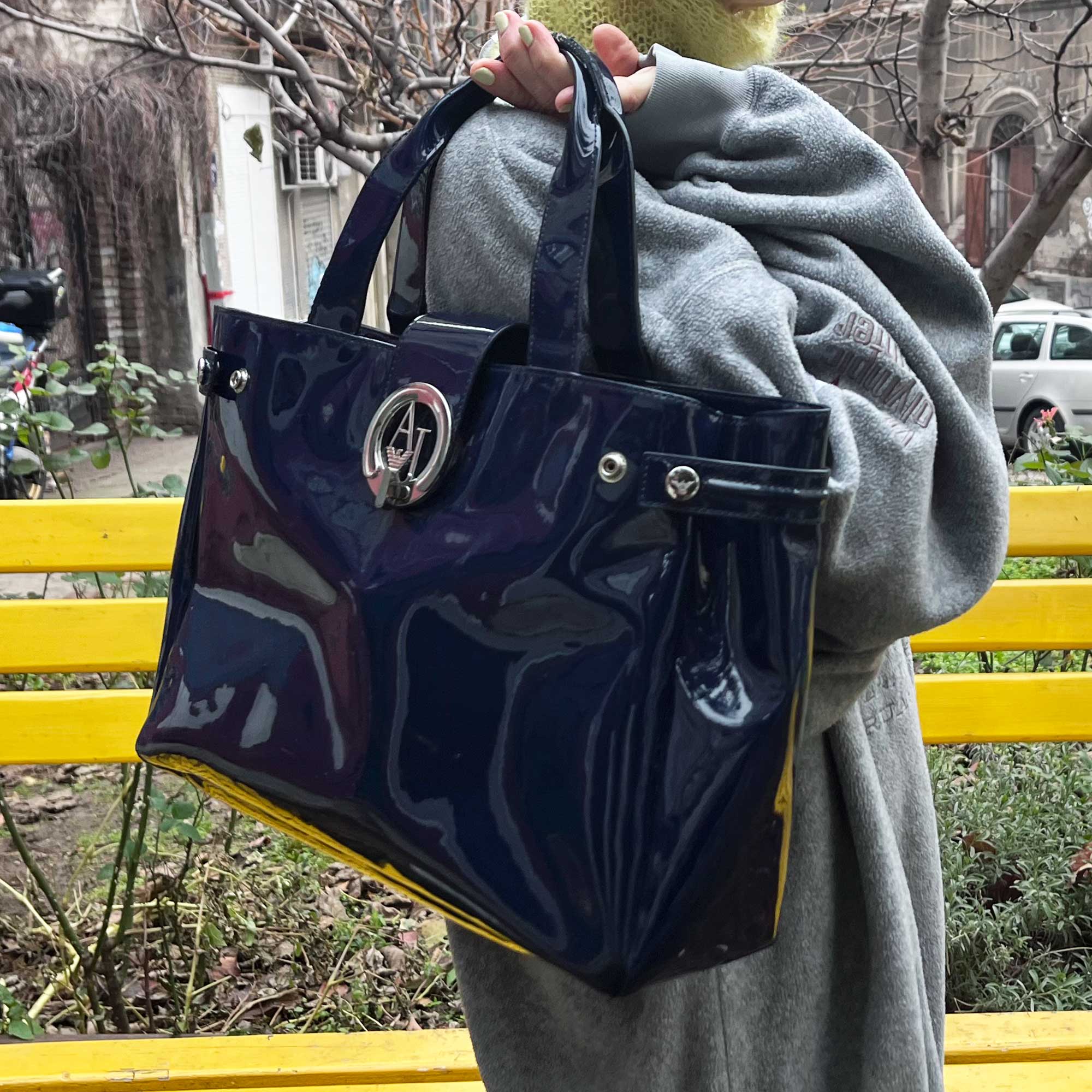 ARMANI JEANS PLASTIČNA TAŠNA SA RUČKAMA - Slika 7